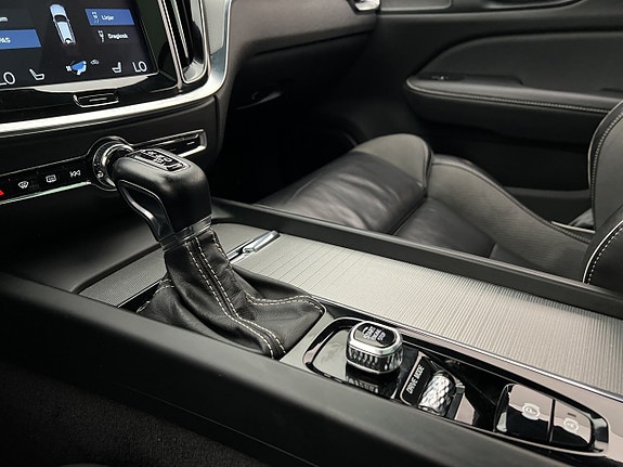 Volvo V60 30 of 30