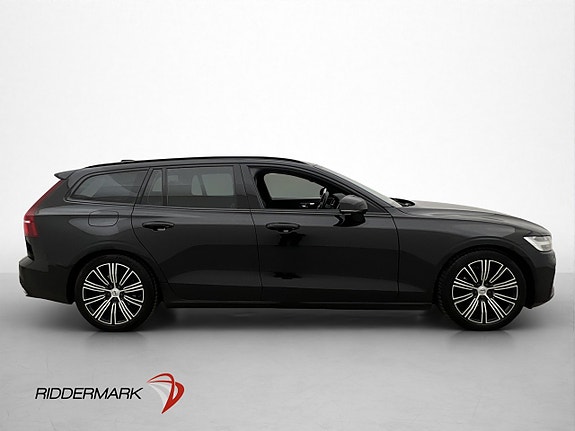 Volvo V60 9 of 30