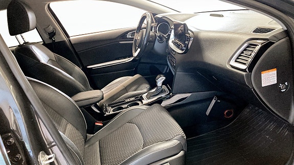Kia Ceed 3 of 16