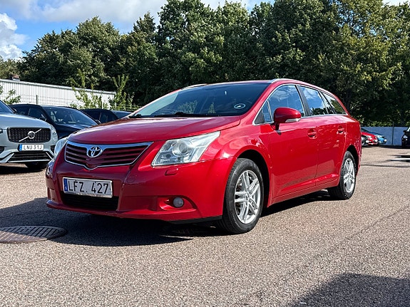 Toyota Avensis 6 of 11