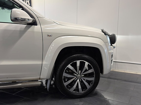 Volkswagen Amarok 14 of 30