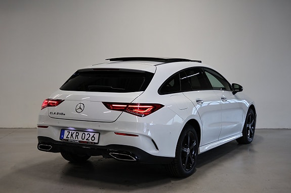 Mercedes-Benz CLA250 e 9 of 27