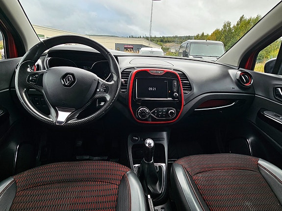Renault Captur 8 of 10