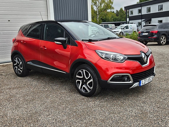 Renault Captur 2 of 10