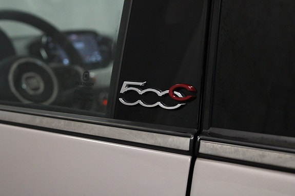 Fiat 500C 26 of 30