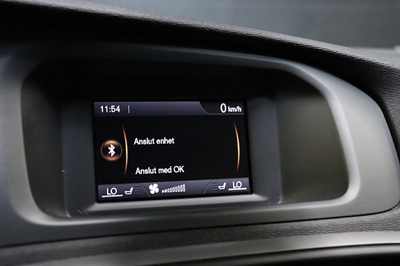 Volvo V40 19 of 22