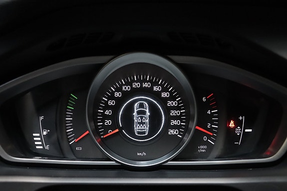 Volvo V40 22 of 22
