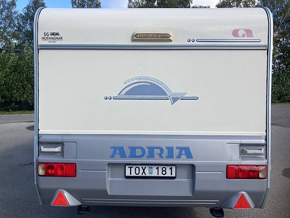 Adria Unica 502 UP 4 of 12