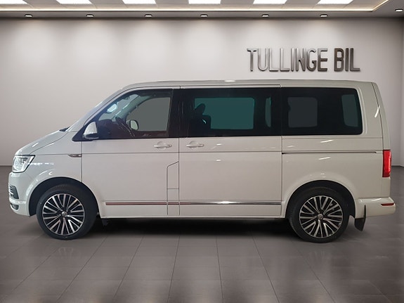 Volkswagen Multivan 2 of 24