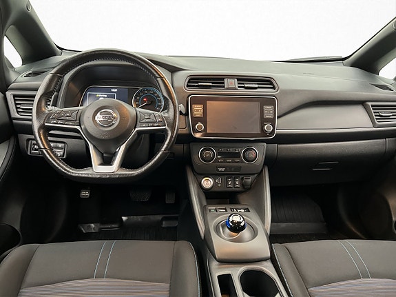 Nissan Leaf 14 of 30