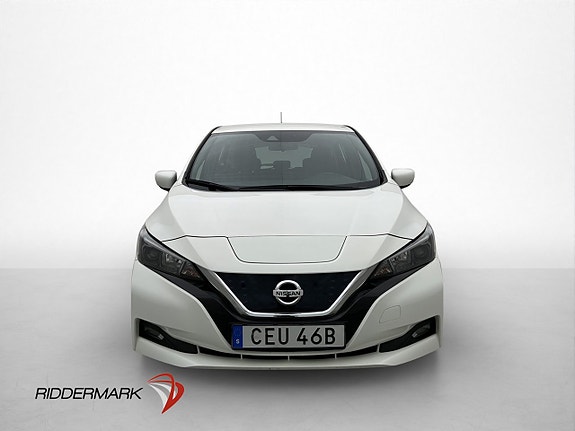 Nissan Leaf 3 of 30