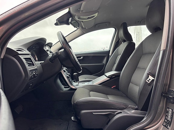 Volvo XC70 18 of 21