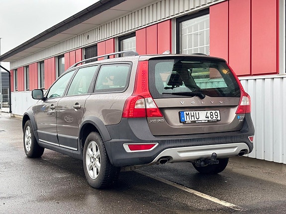 Volvo XC70 4 of 21
