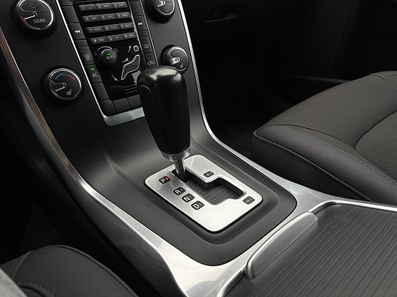 Volvo XC70 16 of 21