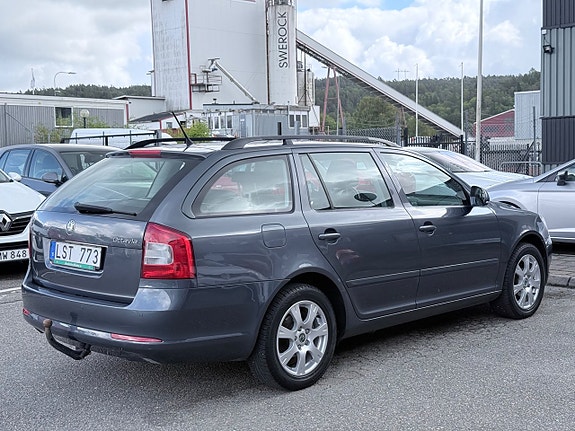 Skoda Octavia 7 of 9