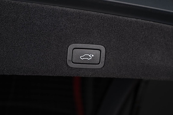 Volvo XC60 19 of 23