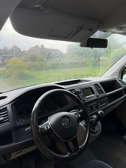 Volkswagen Transporter 7 of 9