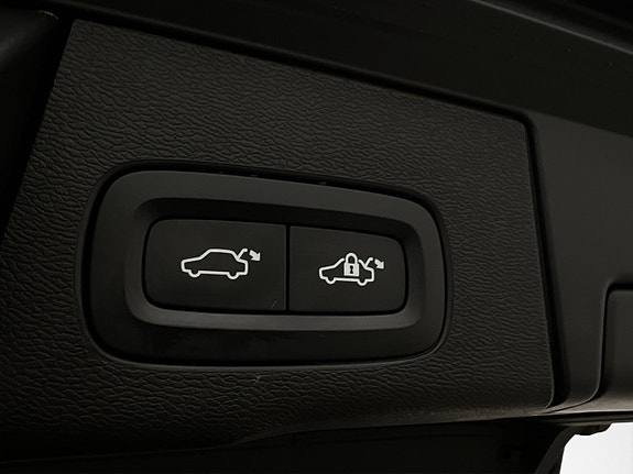 Volvo XC60 24 of 30