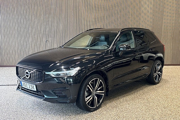 Volvo XC60 2 of 11
