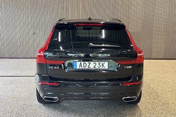 Volvo XC60 8 of 11