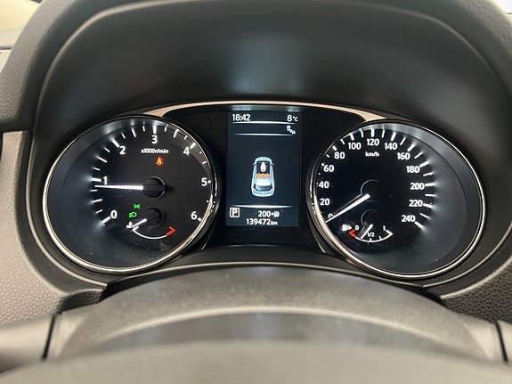 Nissan X-Trail 15 of 27
