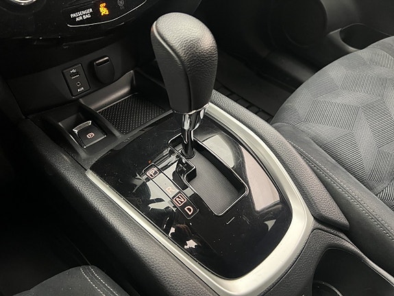 Nissan X-Trail 19 of 27