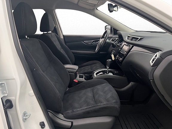 Nissan X-Trail 20 of 27