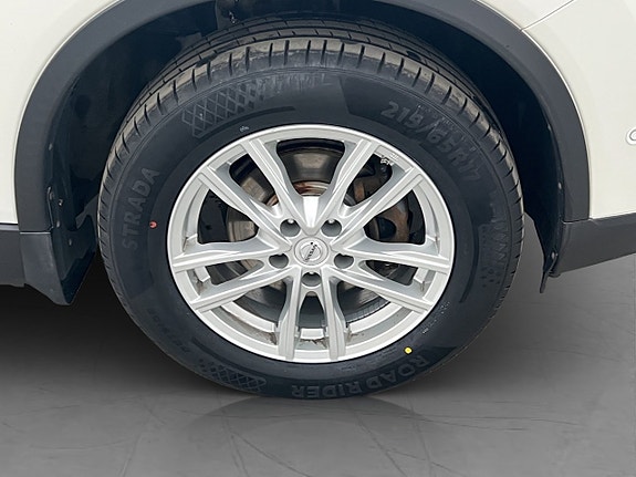 Nissan X-Trail 25 of 27