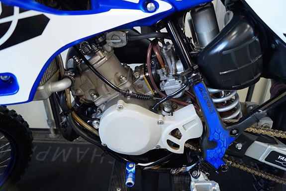 Yamaha YZ 85 2 of 8
