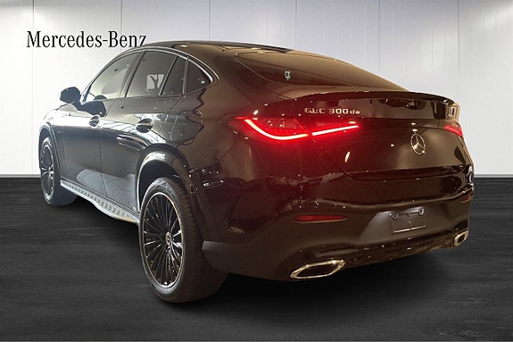 Mercedes-Benz GLC300 de 4 of 17