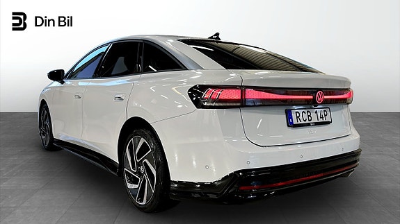 Volkswagen ID.7 3 of 19