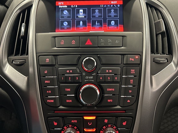 Opel Astra 18 of 19