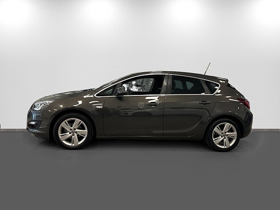 Opel Astra 4 of 19