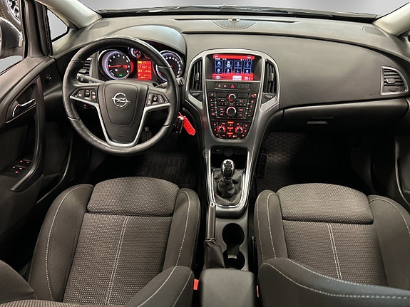 Opel Astra 9 of 19