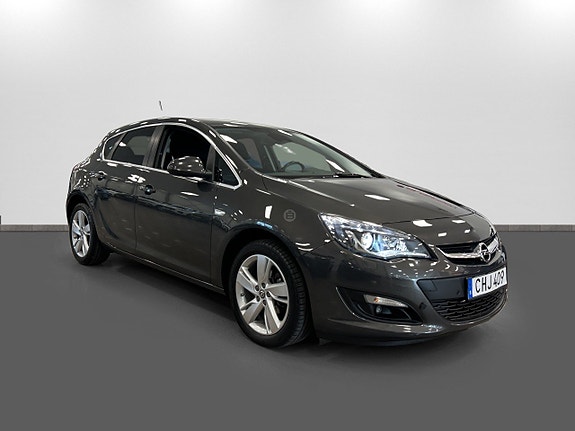 Opel Astra 3 of 19