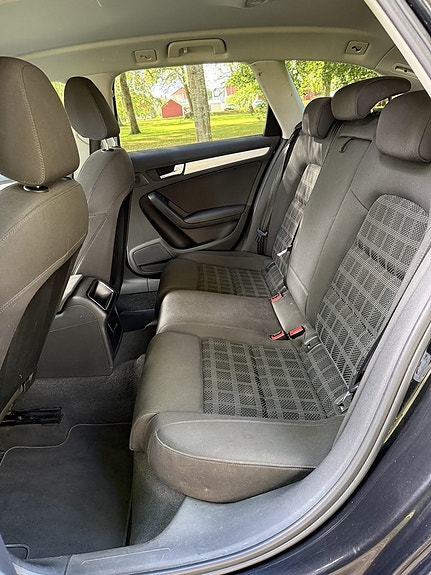 Audi A4 14 of 16