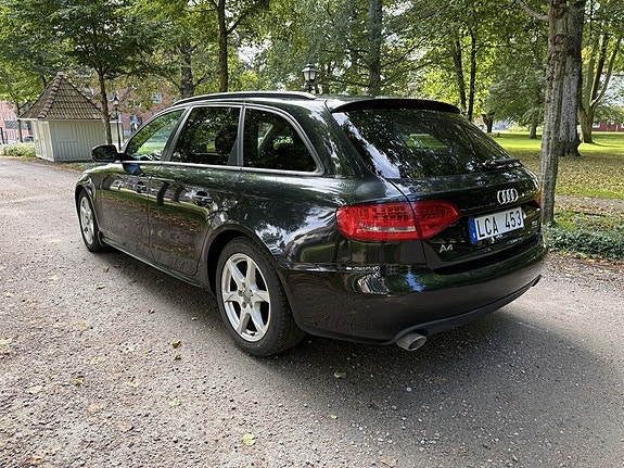 Audi A4 6 of 16