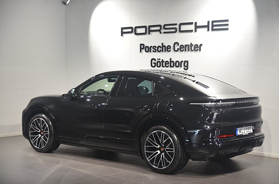 Porsche Cayenne Coupe 5 of 21