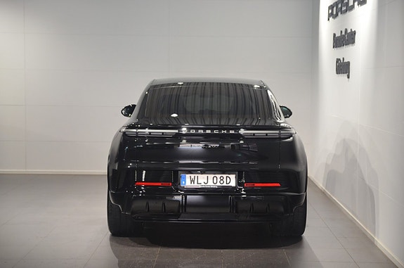 Porsche Cayenne Coupe 7 of 21