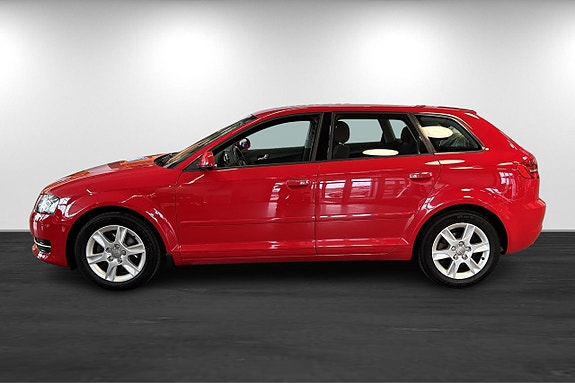 Audi A3 4 of 14