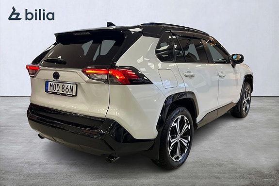 Toyota RAV4 19 of 30