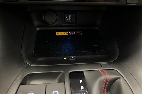 Toyota RAV4 25 of 30