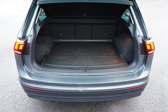 Volkswagen Tiguan 15 of 27