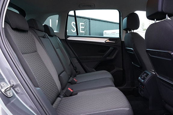Volkswagen Tiguan 17 of 27