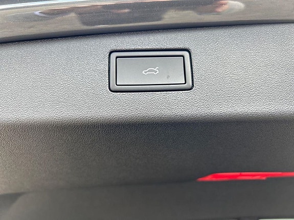 Volkswagen Tiguan 25 of 27
