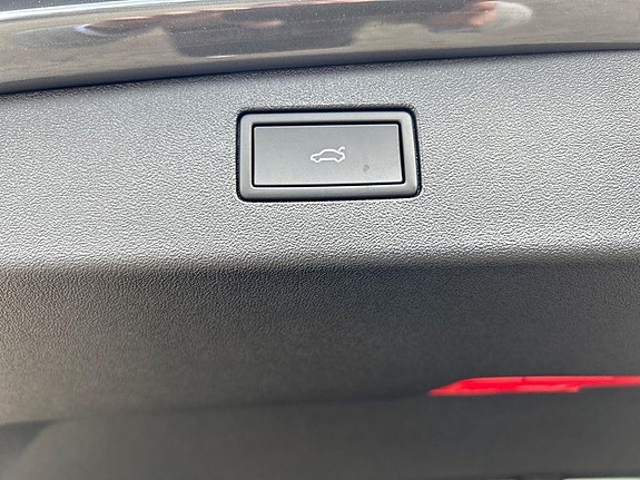 Volkswagen Tiguan 25 of 27