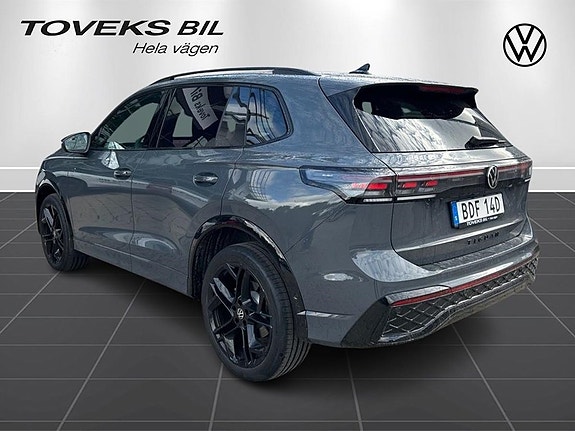 Volkswagen Tiguan 4 of 27