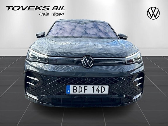 Volkswagen Tiguan 7 of 27