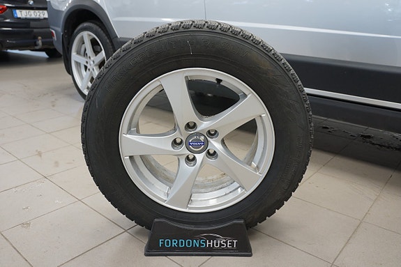 Volvo XC70 23 of 23
