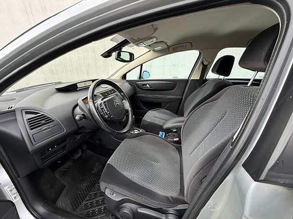 Citroen C4 10 of 13